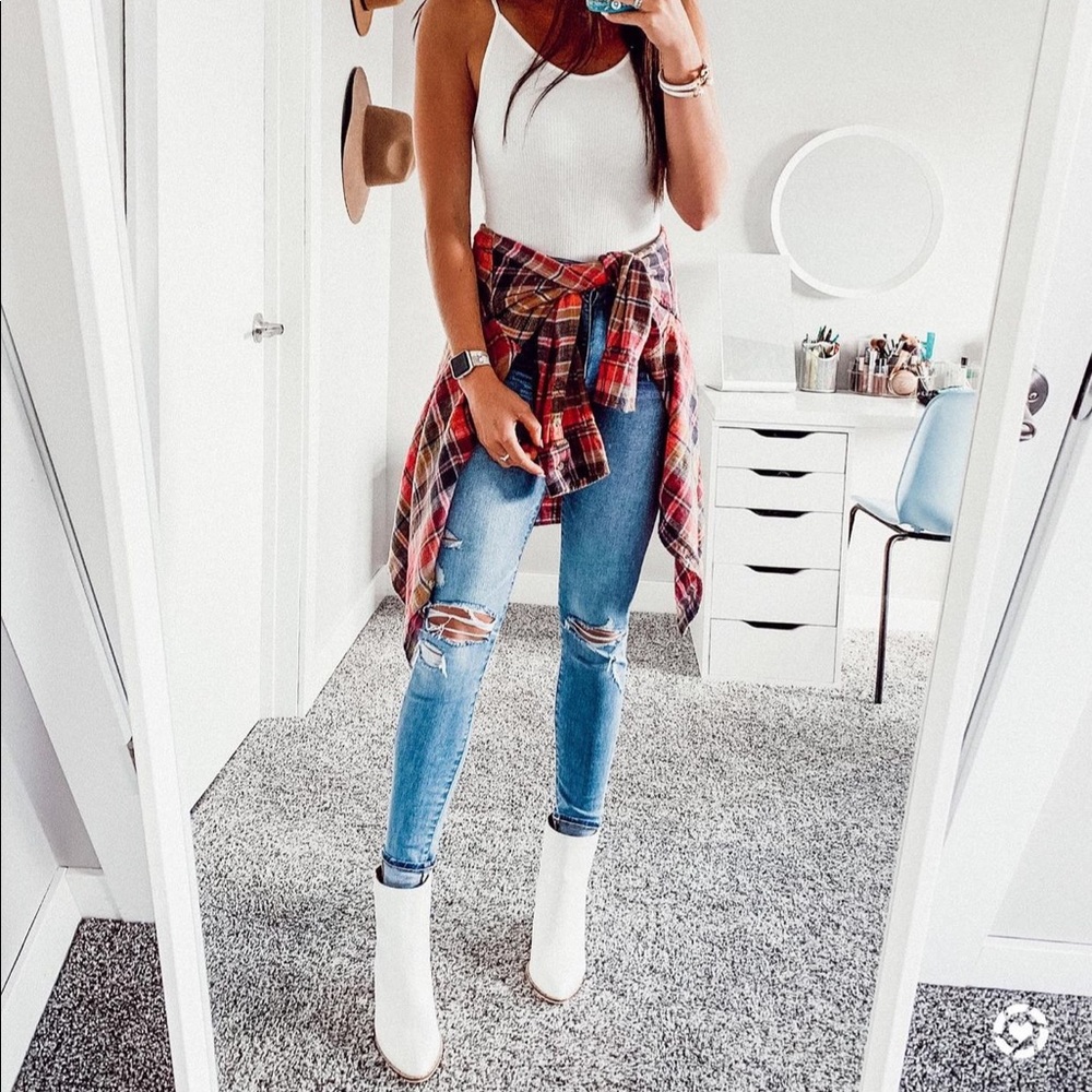 AMERICAN EAGLE SUPER HIGH RISE JEGGING
